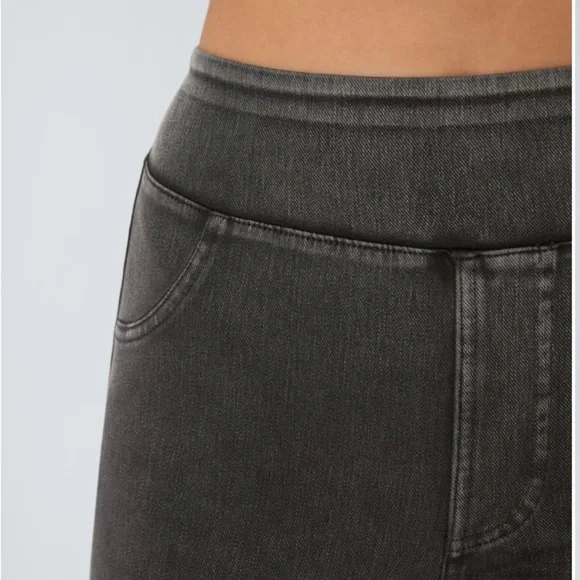 🆕 HALARA Flex High Waisted Pocket Denim Casual Leggings - Picture 4 of 10